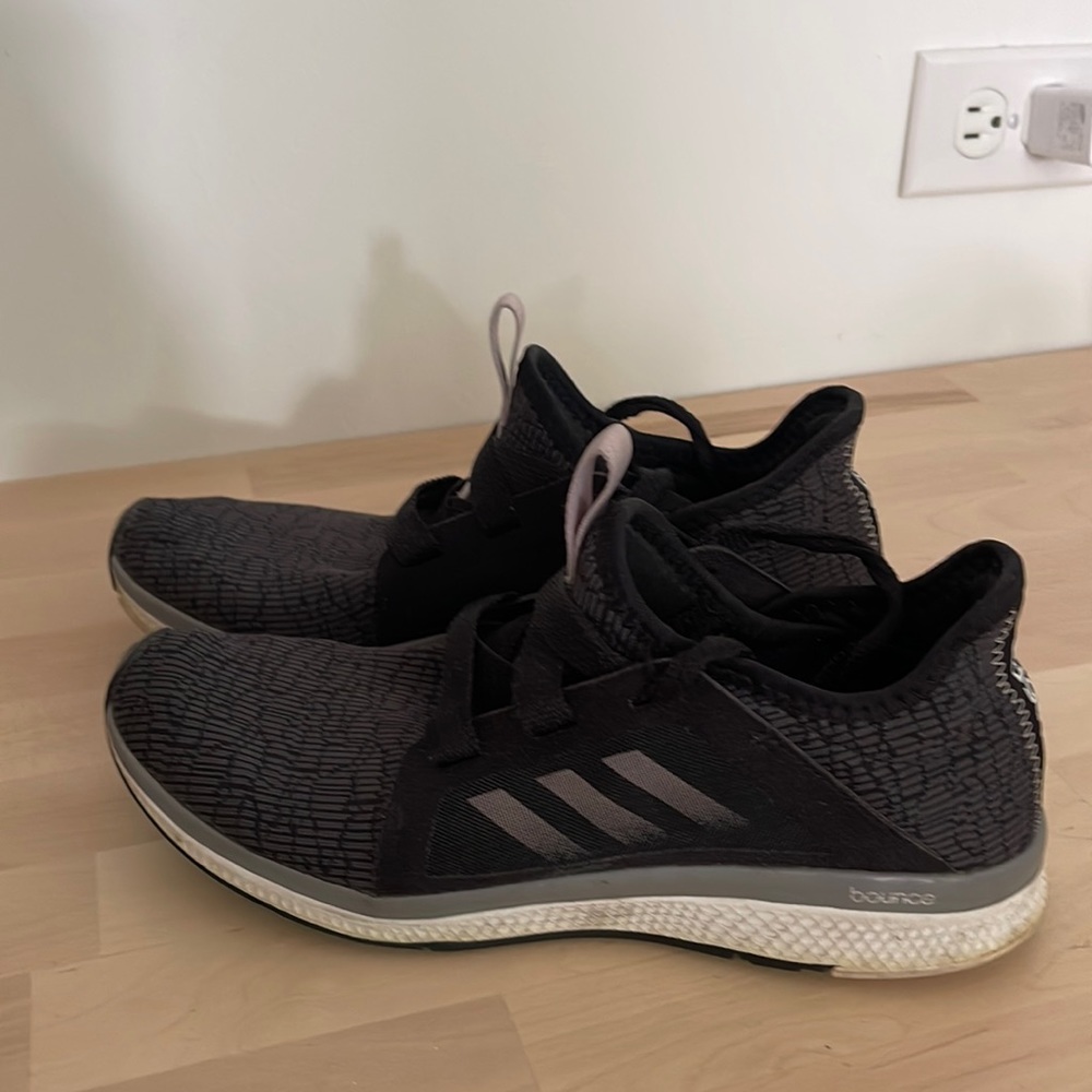 Women’s Adidas Edge Luxe Sneakers - size 8.5